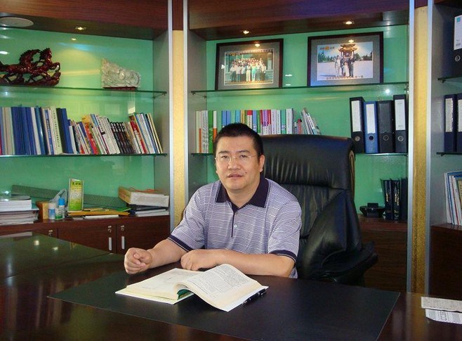 建筑“名医” 妙手回春——记半岛平台董事长吴如军