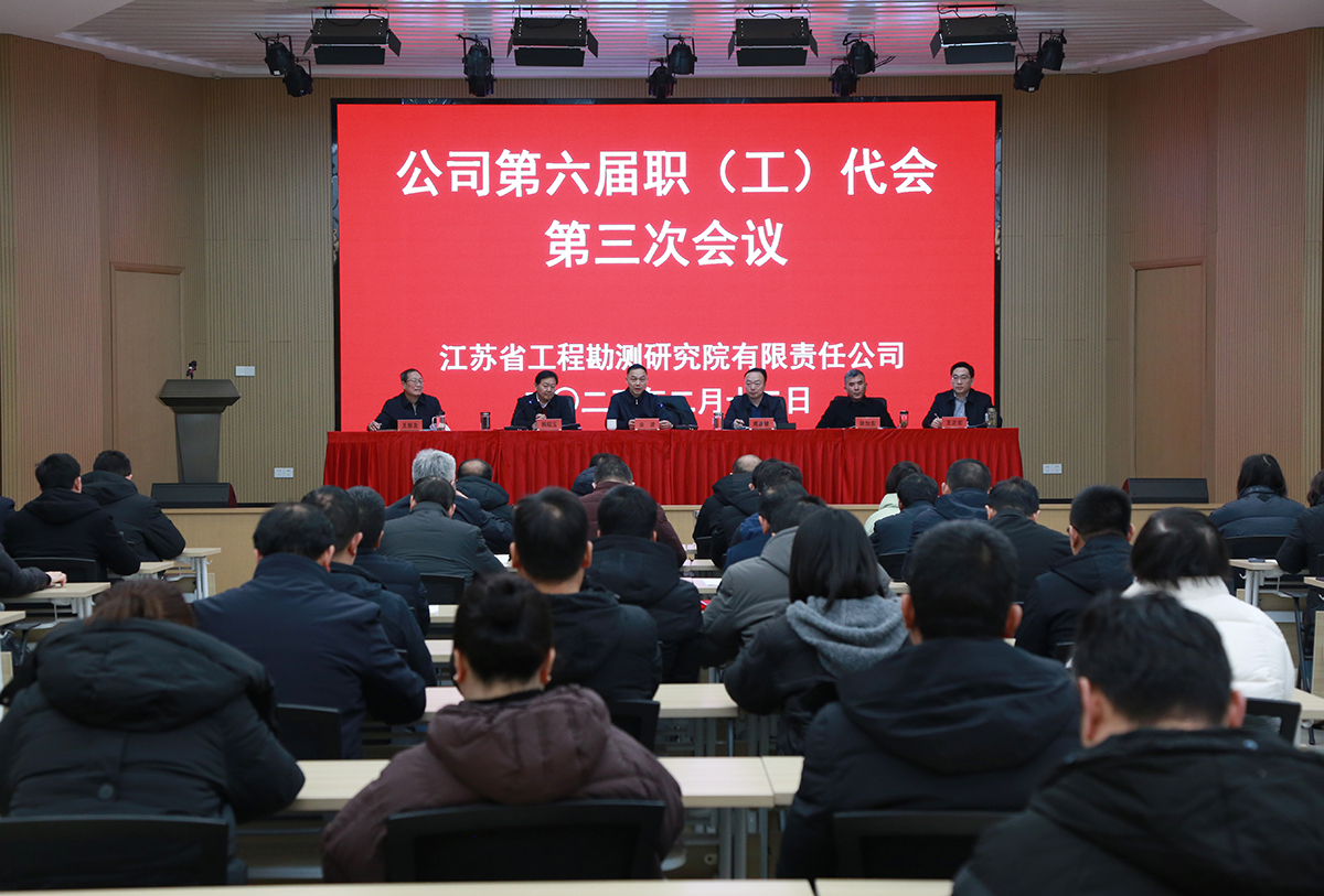 1739430337517078.jpg 8V2A5235.jpg